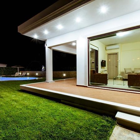 Chania Oasis With Heated Pool Buitenkant foto